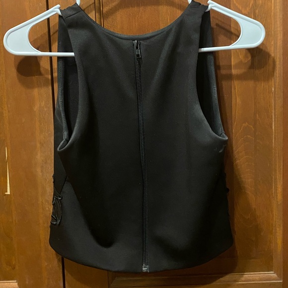 LEATHER DETAIL CROP TOP - Picture 3 of 3